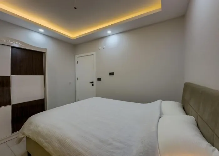 Havalimanina Yakin 1+1 Lux דירה Aksu (Antalya)