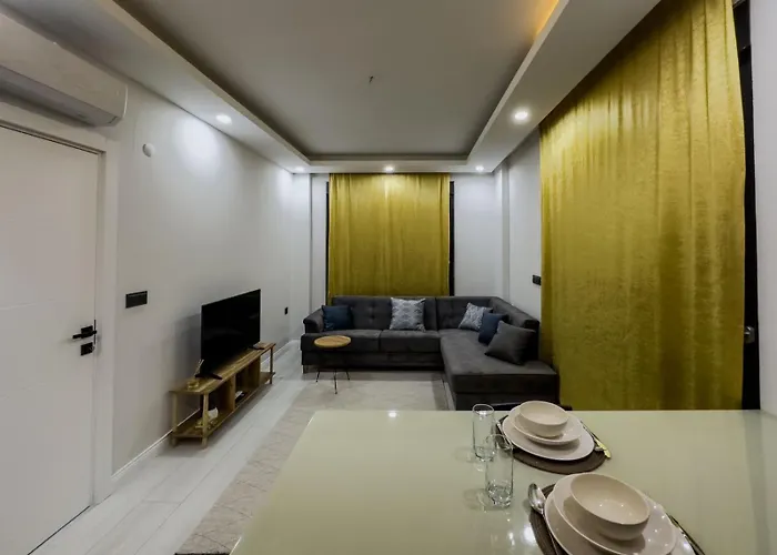 Havalimanina Yakin 1+1 Lux