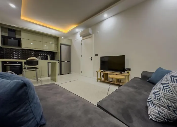 Havalimanina Yakin 1+1 Lux