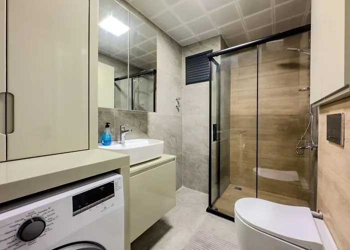 Havalimanina Yakin 1+1 Lux 公寓 *